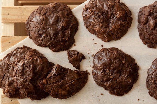 2. Flourless Chocolate Cookies